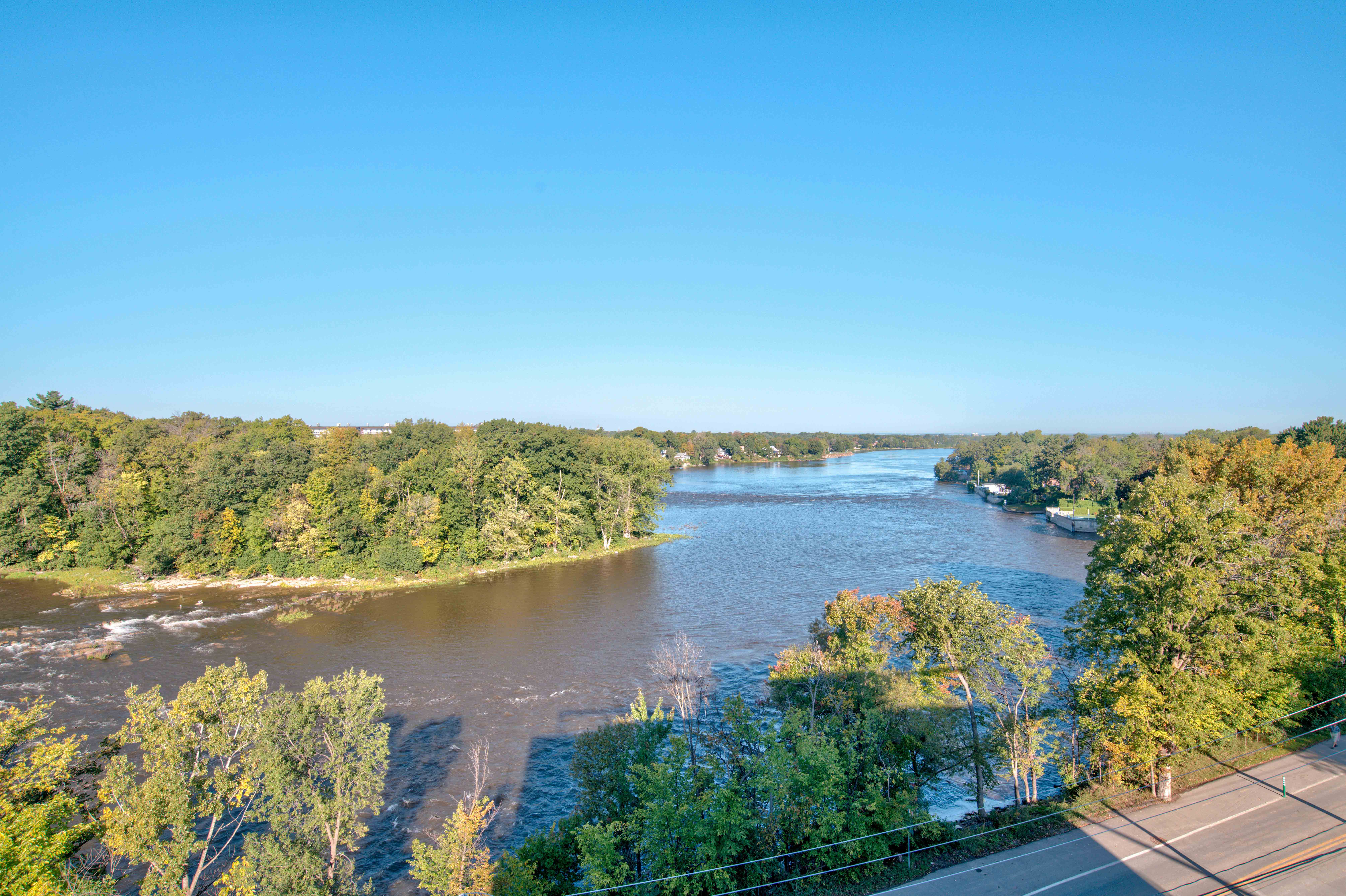 Gallery Luxury Condos in Laval Quorum LavalsurleLac