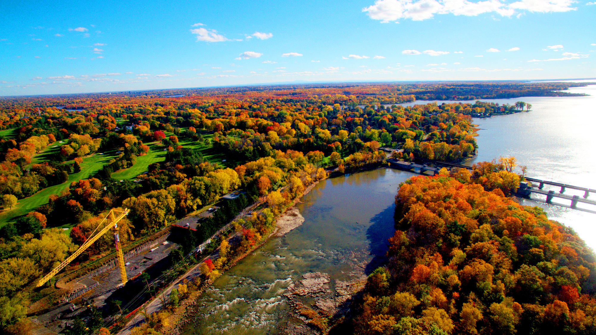 Gallery Luxury Condos in Laval Quorum LavalsurleLac